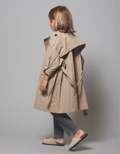 Load image into Gallery viewer, Trench Coat Beige
