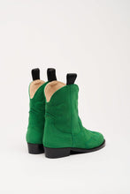 Load image into Gallery viewer, Sweetheart Green Boots
