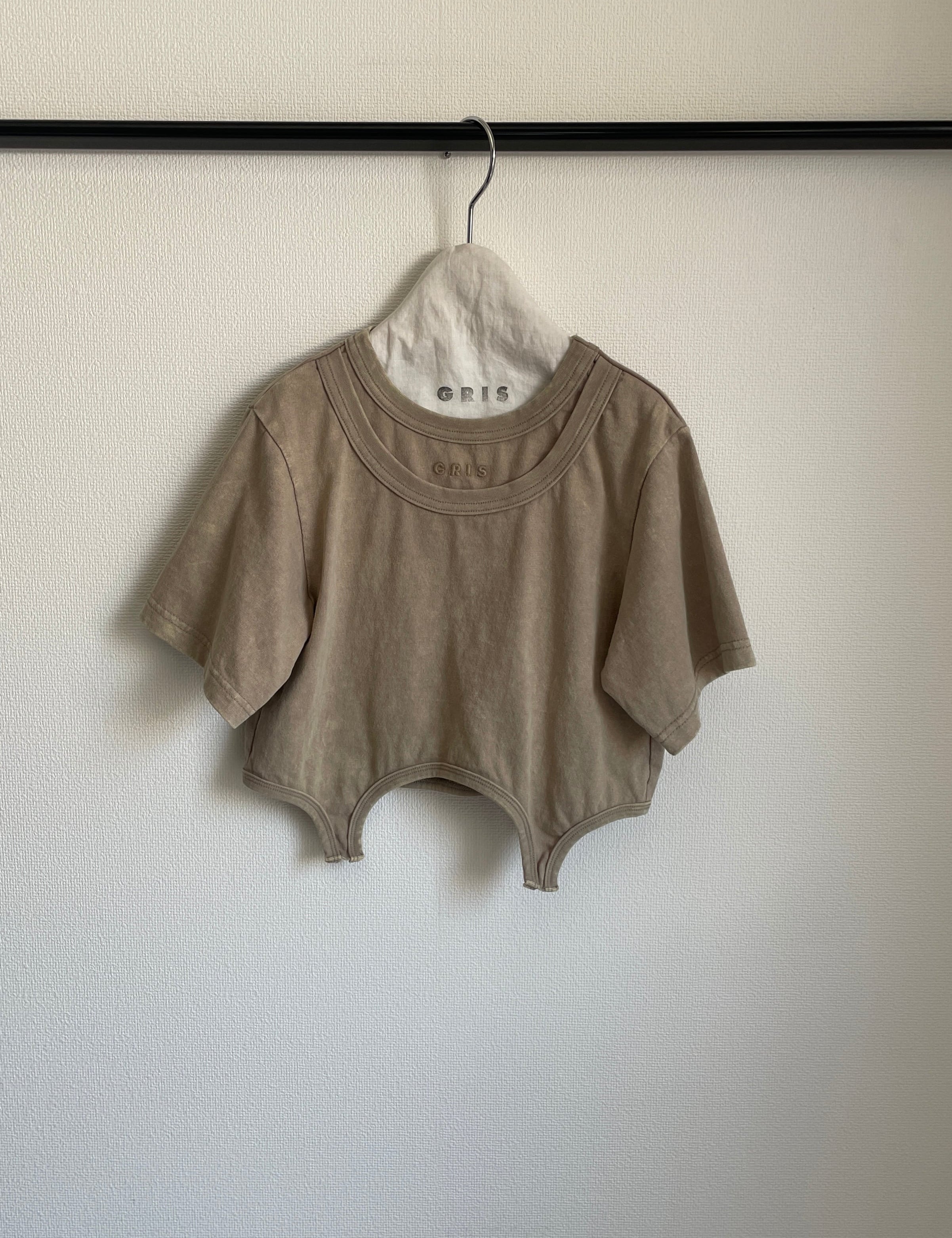 Layer Neck Tee