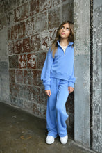 Load image into Gallery viewer, Tween Dylan Wide-Leg Sweatpants - Perfect Peri
