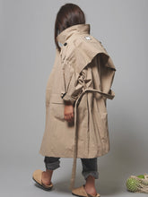 Load image into Gallery viewer, Trench Coat Beige
