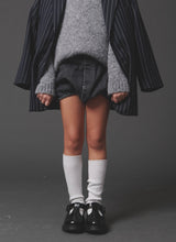 Load image into Gallery viewer, Perla Shorts Grey
