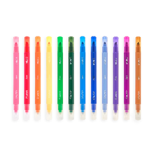 Load image into Gallery viewer, Switcheroo Color Changing Markers - Set of 12
