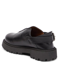 Load image into Gallery viewer, Pepe Black Leather Shoes
