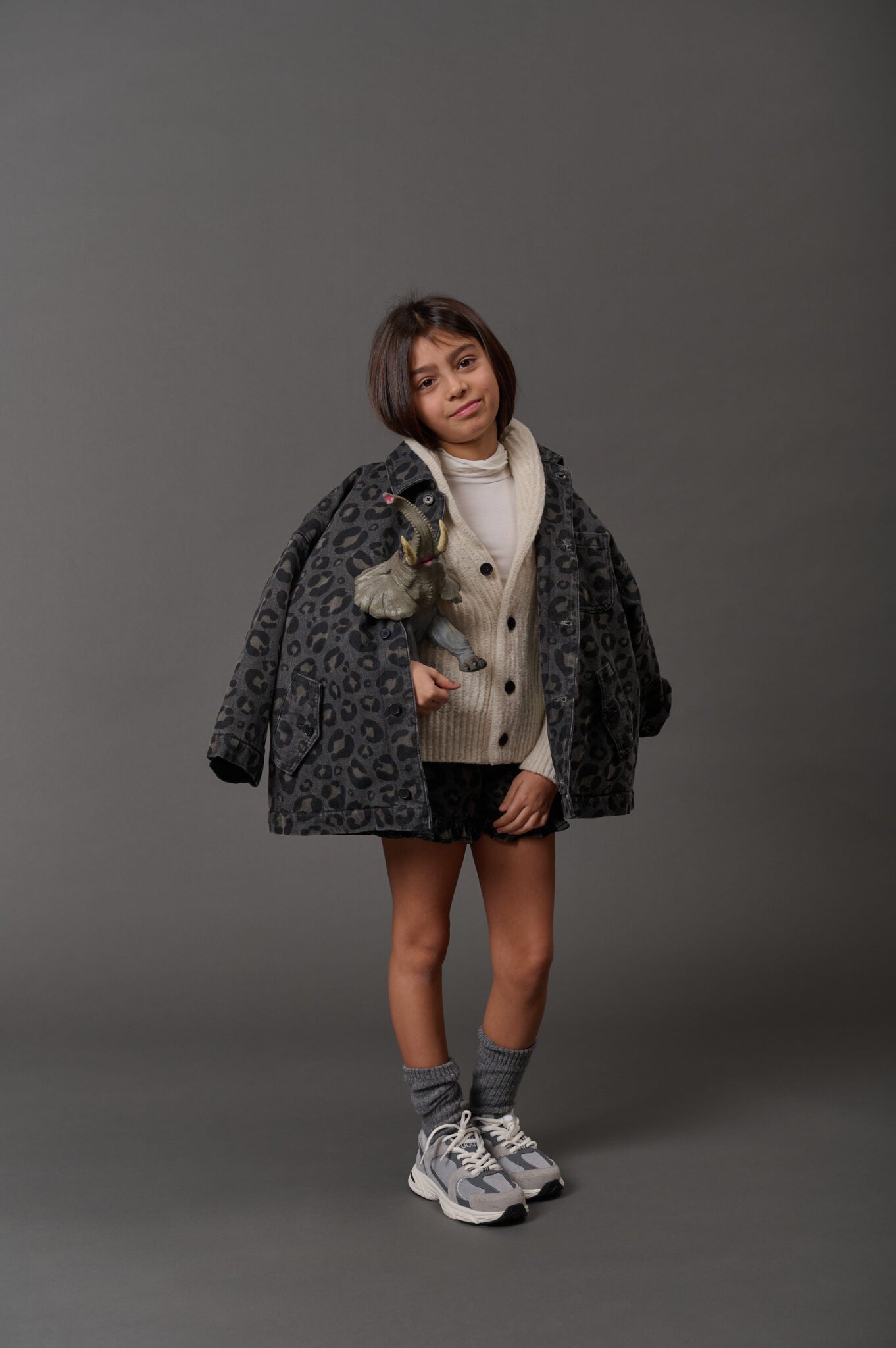 DOUUOD Giacca Romantico padded printed jacket in anthracite and beige - campaign
