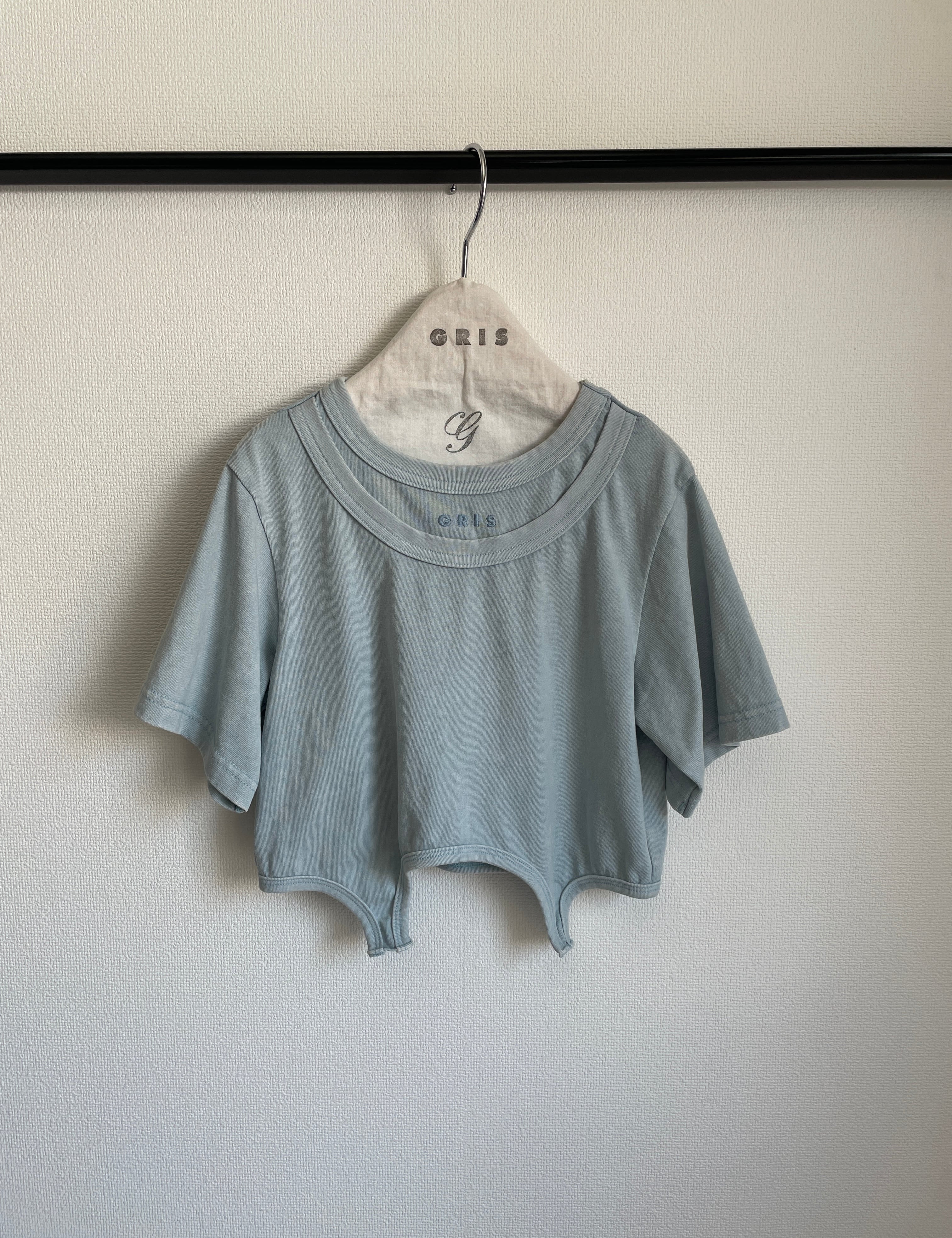 Layer Neck Tee