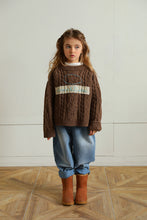 Load image into Gallery viewer, Rhos Pullover Brown
