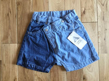 Load image into Gallery viewer, Two Tone Denim Shorts
